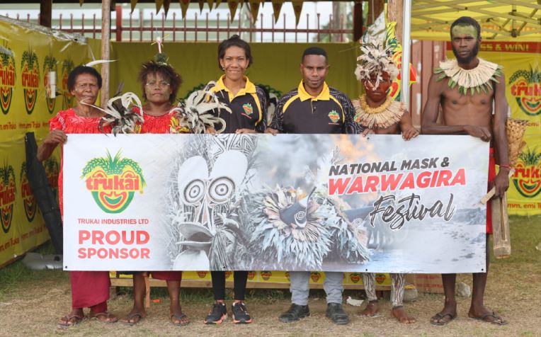 Trukai gives K10,000 for Mask Festival