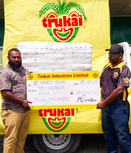 Trukai gives K10,000 to historical Hagen Show