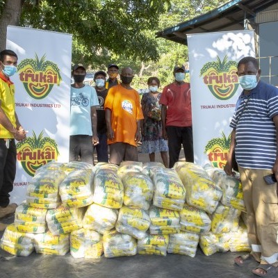Trukai donates one tonne of rice to Kukipi village 